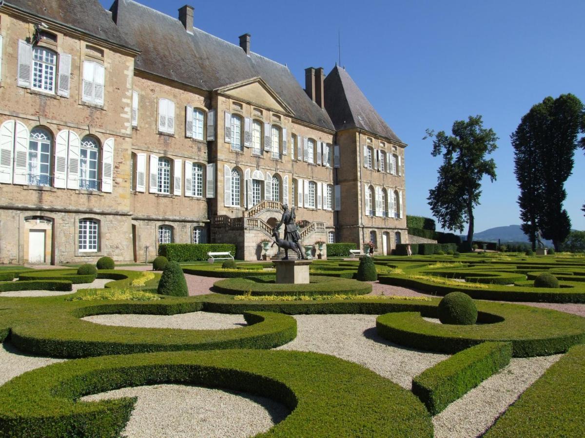 Hotel De Bourgogne La Clayette Exterior photo